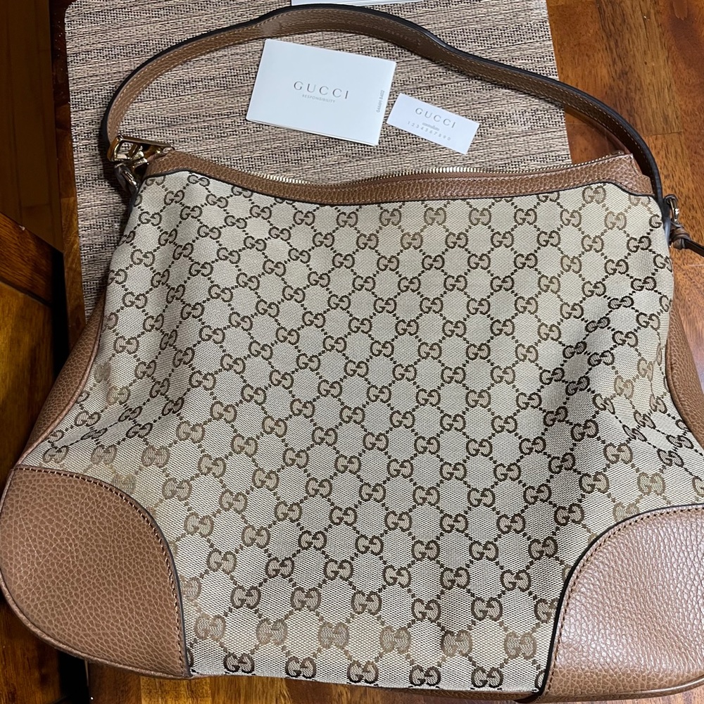 Gucci Beige and Brown Shoulder Bag